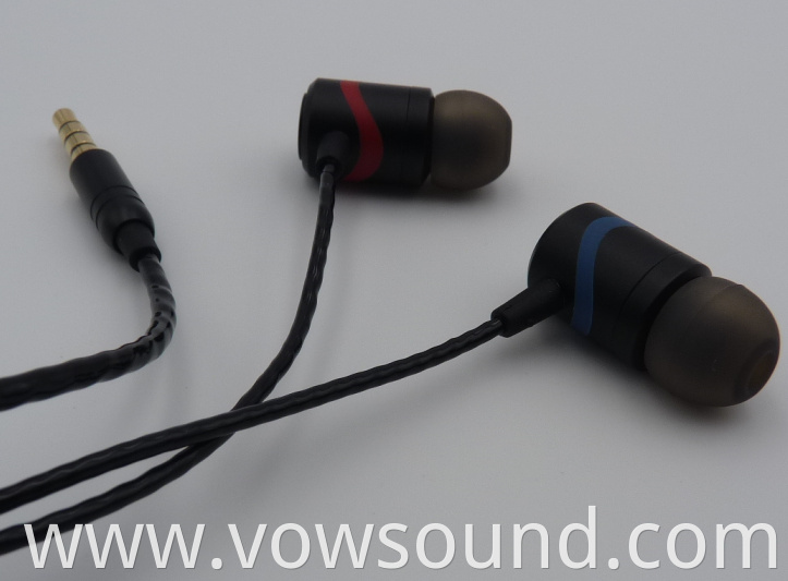 Wired Earbuds with Microphone